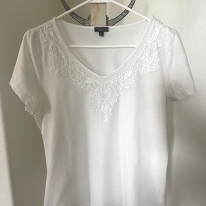 Talbots V neck  tshirt Size L